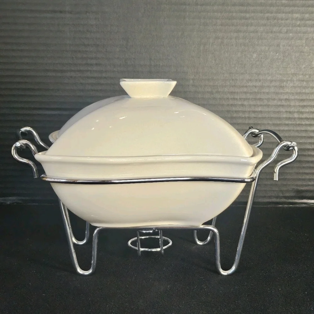Sienna White Ceramic Lidded Casserole Dish, Chrome Warmer Stand